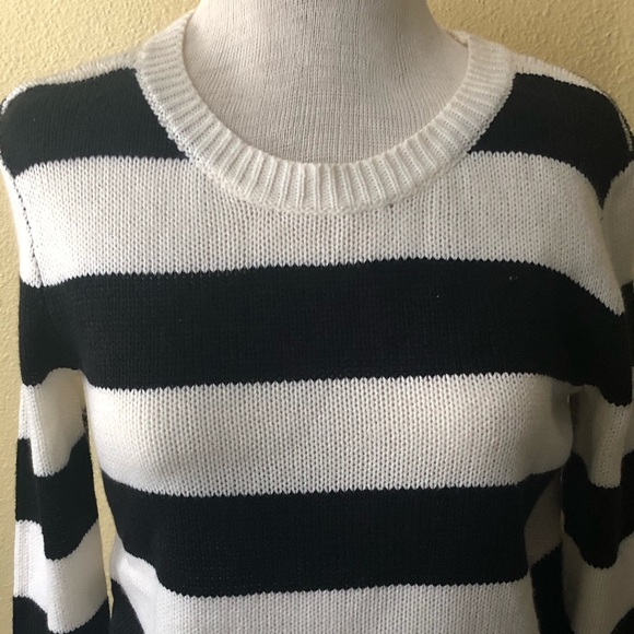 H&M Tunic Sweater - Picture 2 of 6